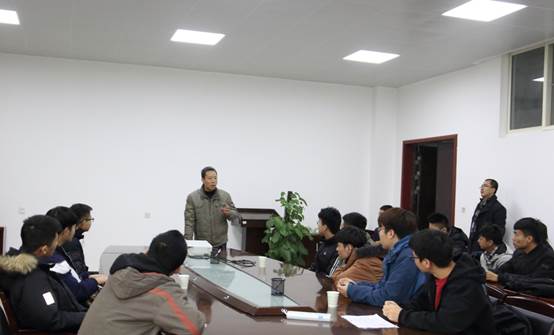 说明: E:\work\宣传部\宣传工作\Photos\2018\20181221威廉希尔williamhill‍‍‍‍‍‍‍‍《聚合物合成工艺学》课程创新教学模式取得良好效果\20181221高分子课改颁奖\IMG_8472.JPG